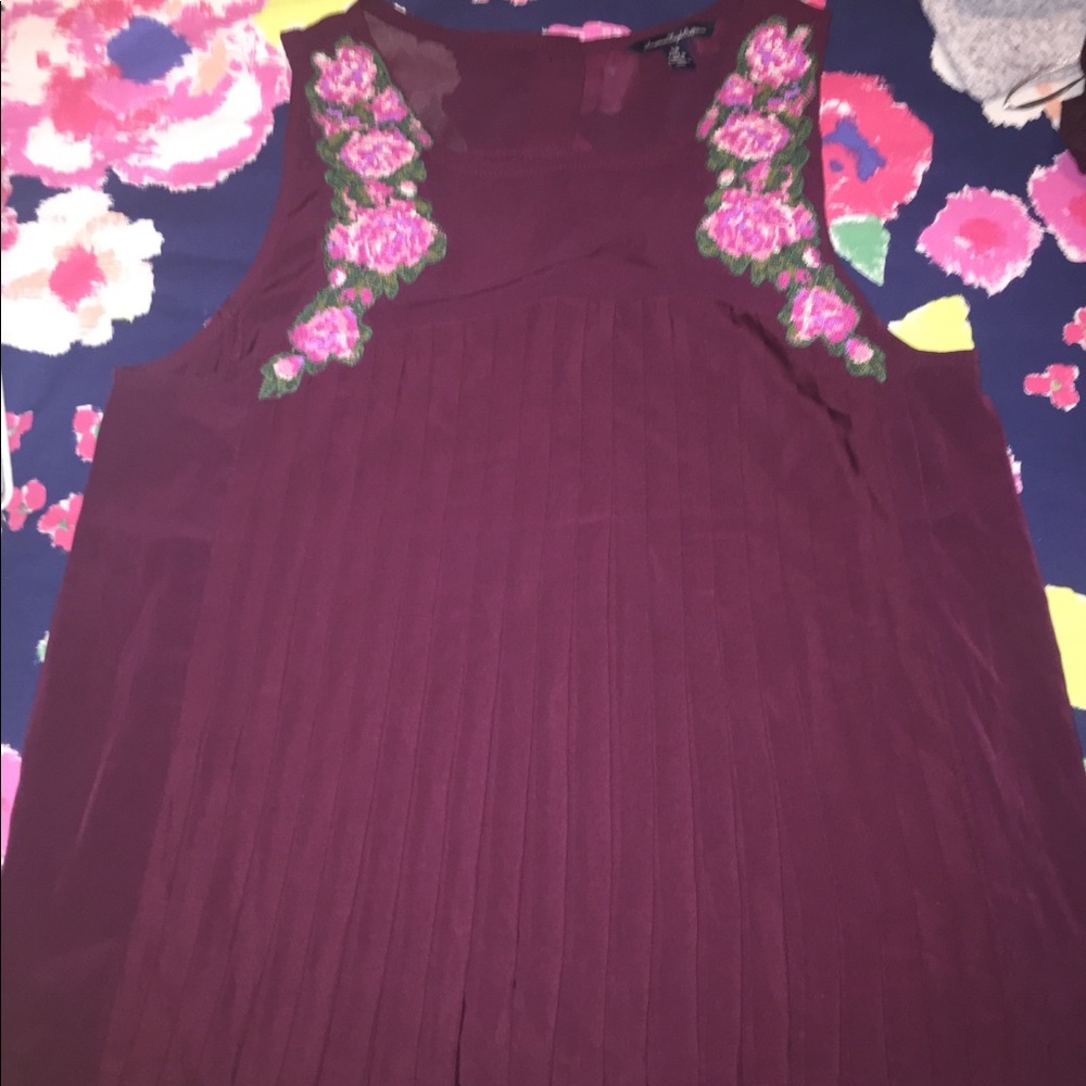 American eagle silk like top